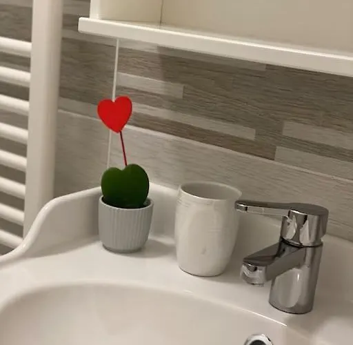 Mirsie Daire